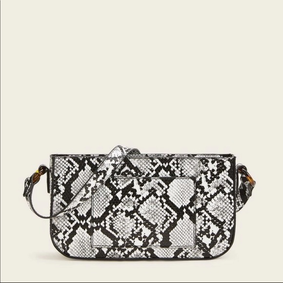 Snakeskin print baguette bag - Picture 5 of 7